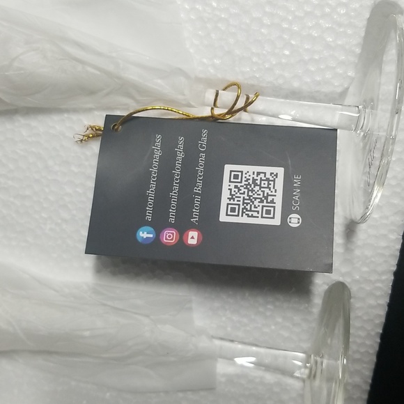 Antoni Barcelona Glassware - Picture 8 of 15